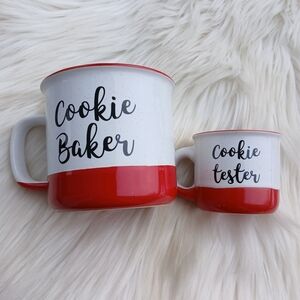 Christmas Mug Set Cookie Baker and Tester Holiday Mugs Red White Coffe Cup Lot